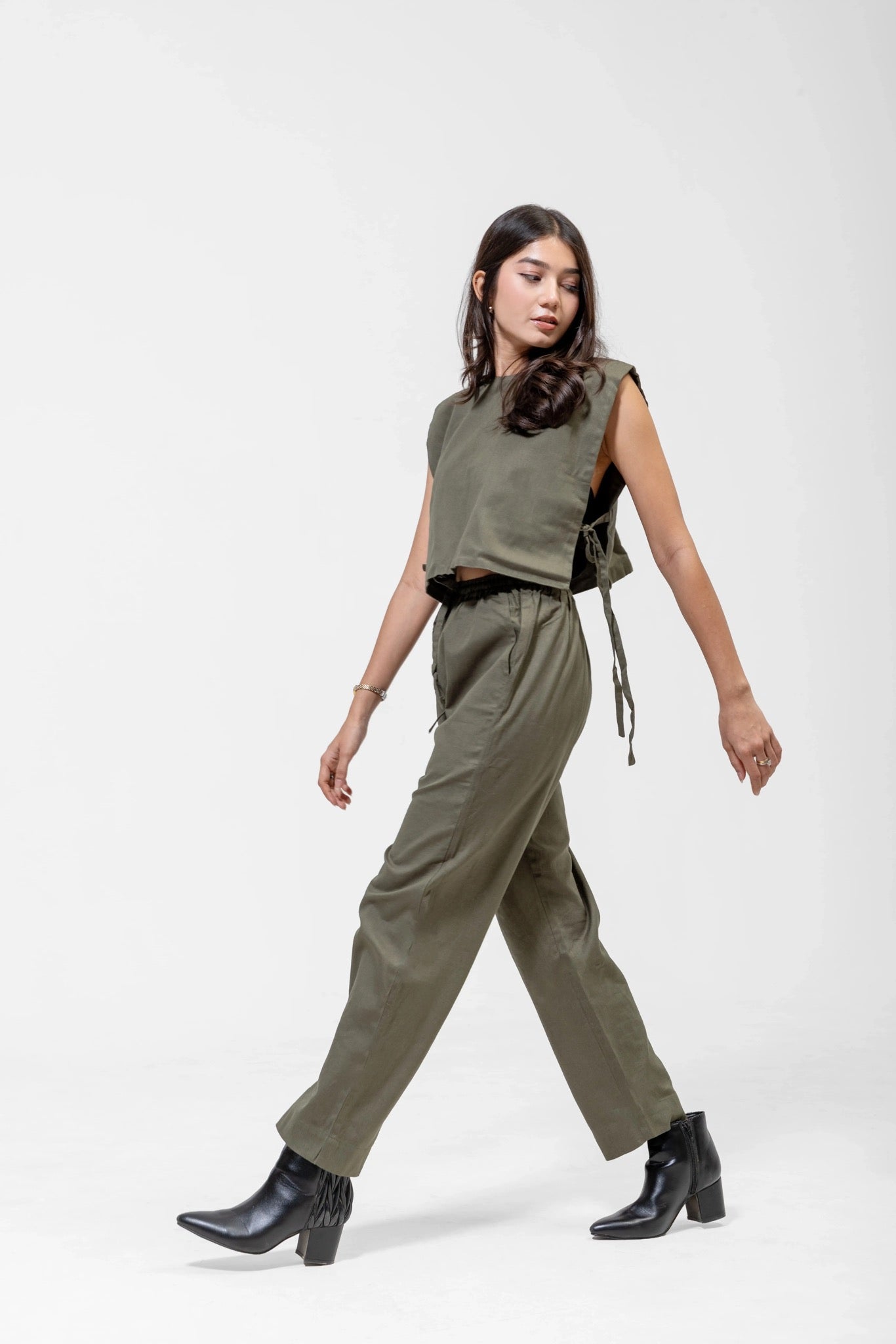 OLIVE GREEN CO-ORD SET – Detail View | QISSEY Women's Co-ord Sets