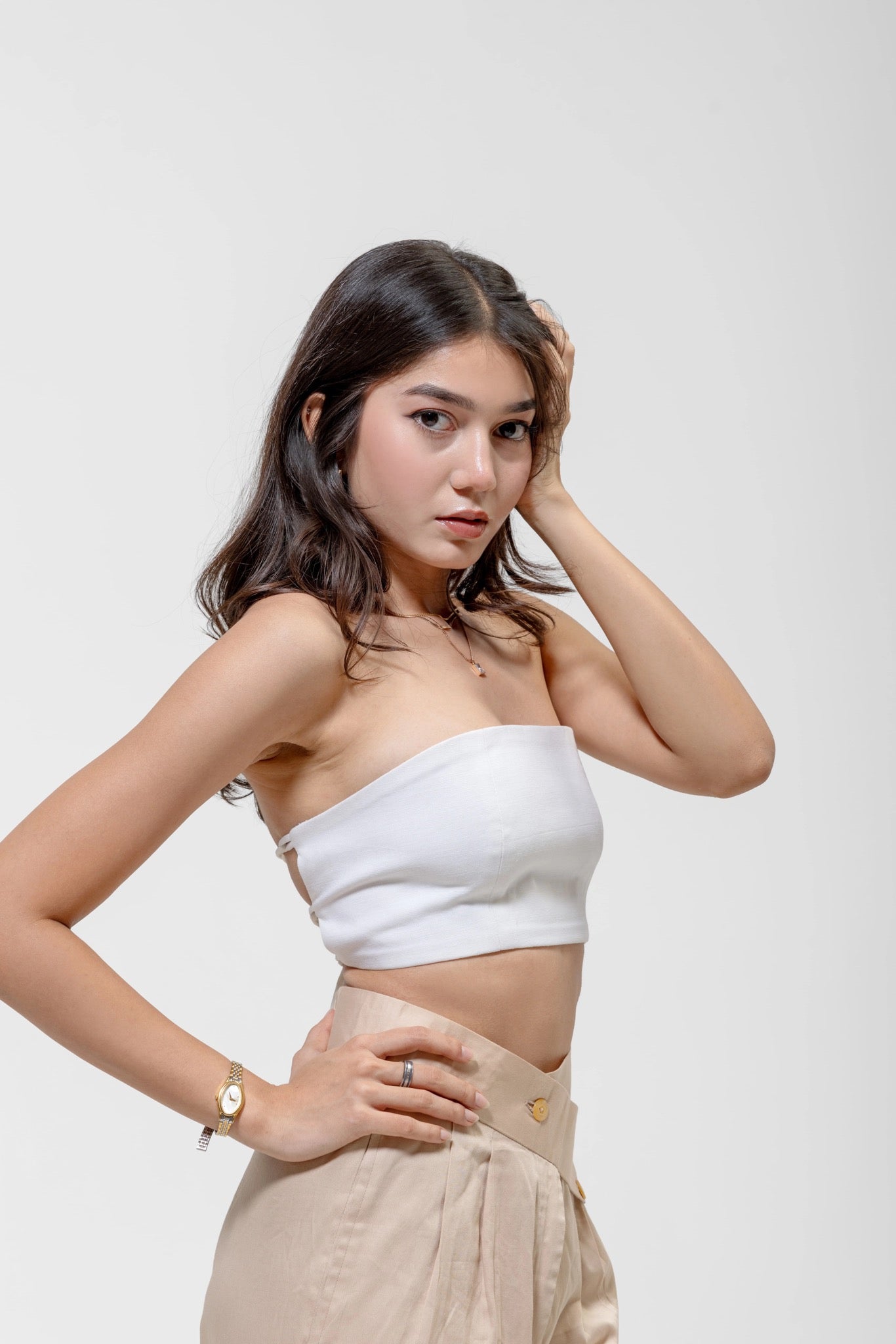 WHITE TAILORED TUBE – Side View | QISSEY Women's Tops