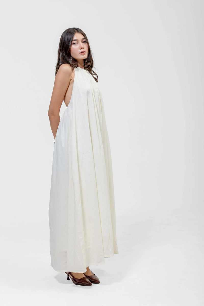VOLUMINOUS HALTER MAXI