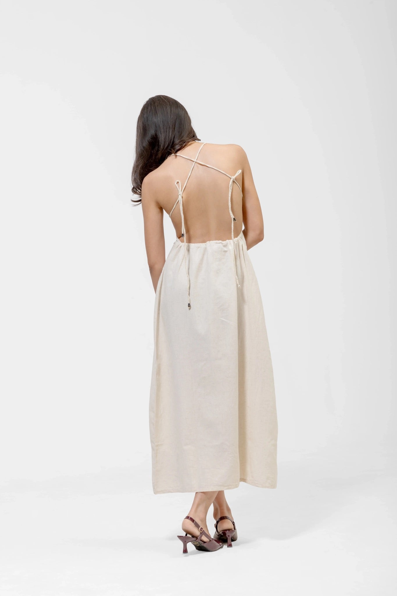 BEIGE OPEN-BACK MIDI DRESS – Detail View | QISSEY Women's Dresses