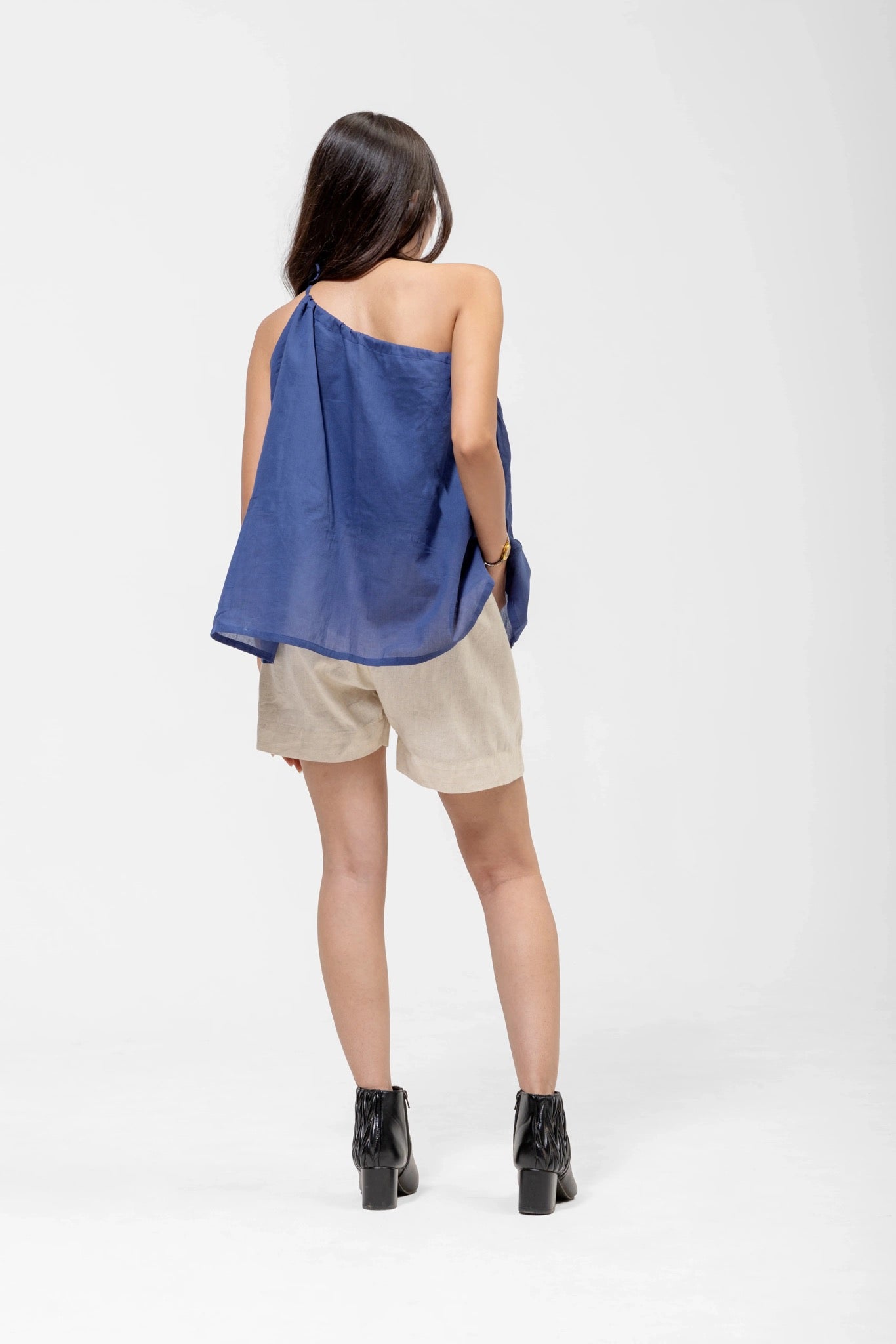 ONE-SHOULDER DRAPED TOP – Detail View | QISSEY Women's Tops