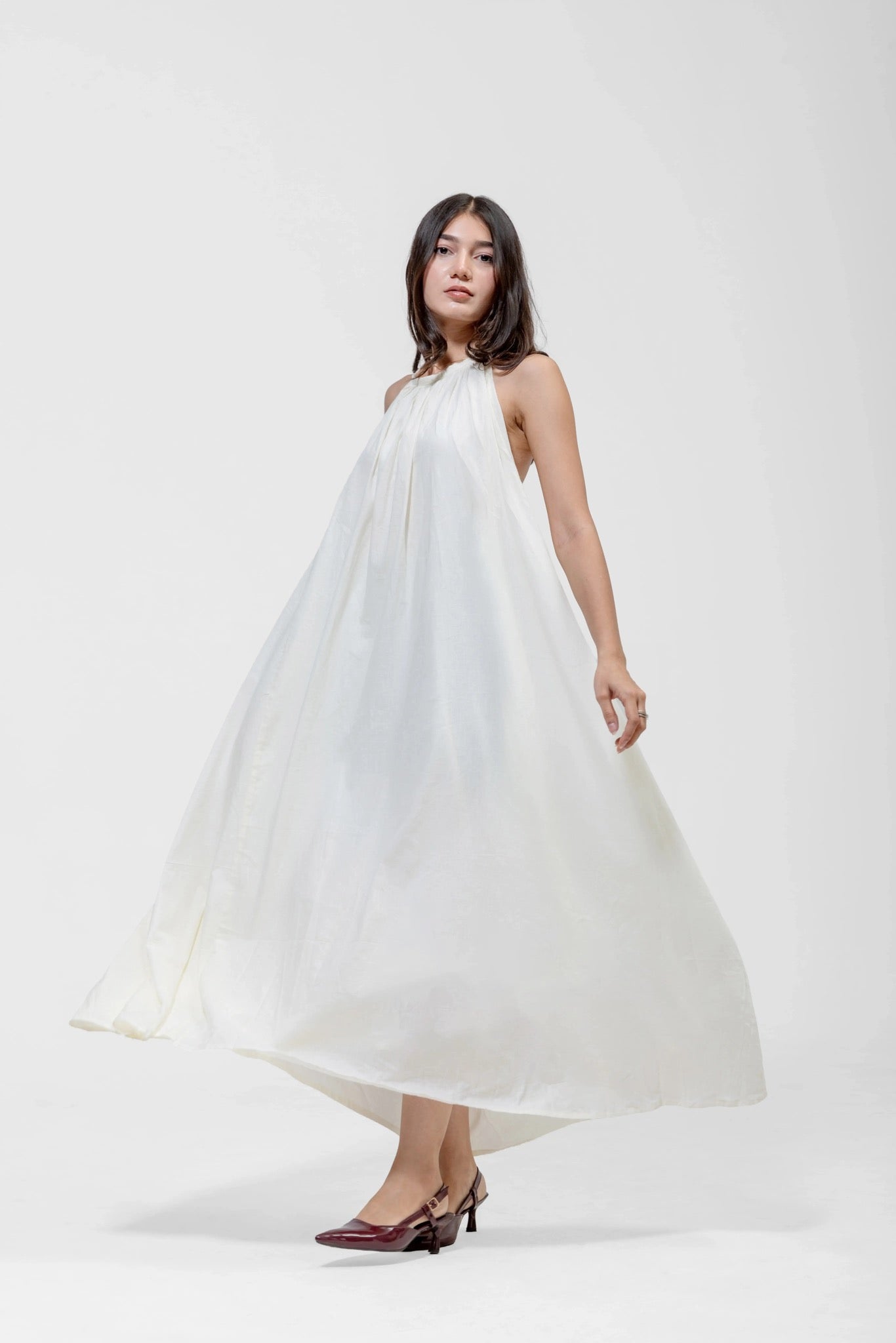 VOLUMINOUS HALTER MAXI – Styled Look | QISSEY Women's Dresses