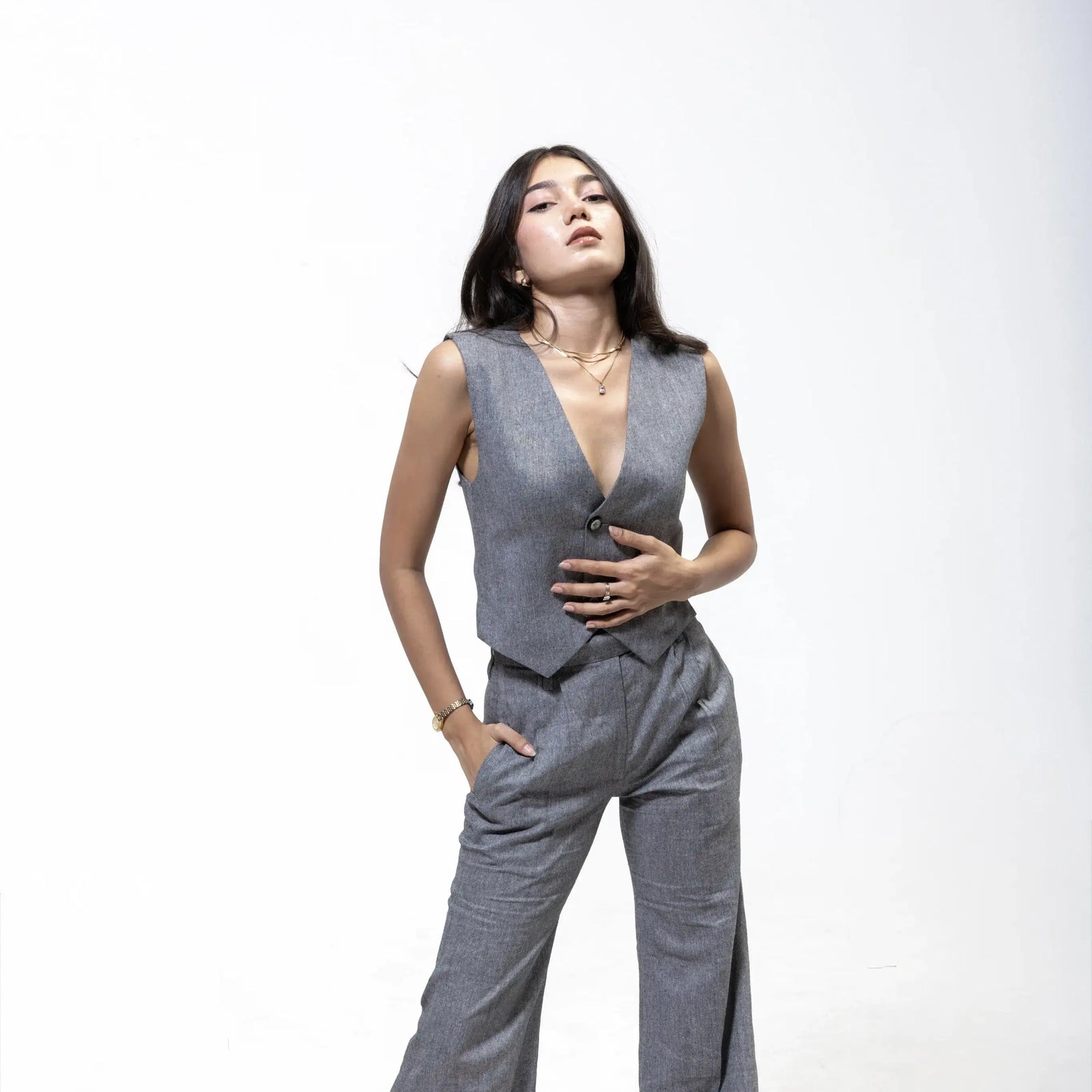 V-NECK WAISTCOAT – Women's Tops | QISSEY